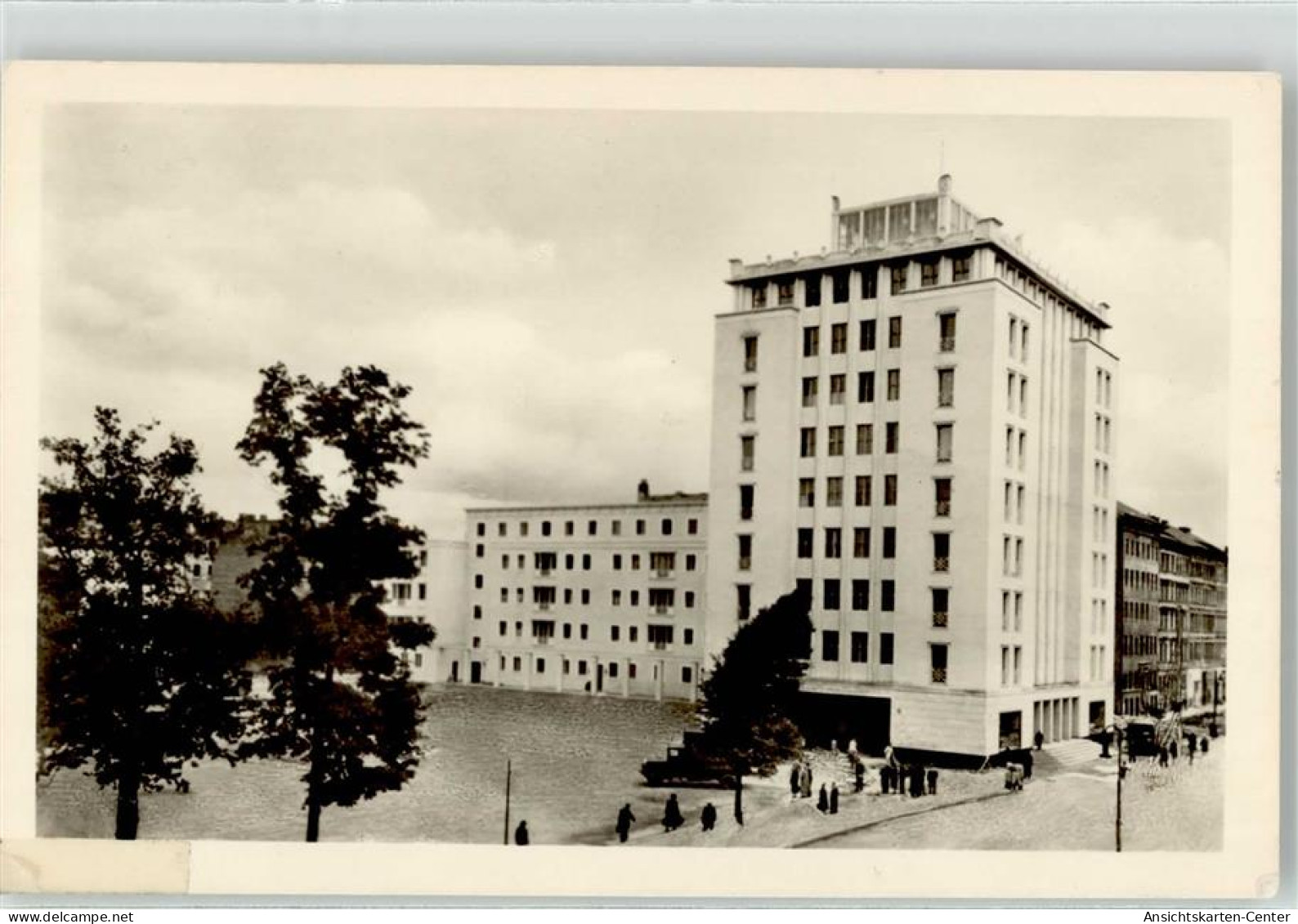 52181079 - Friedrichshain