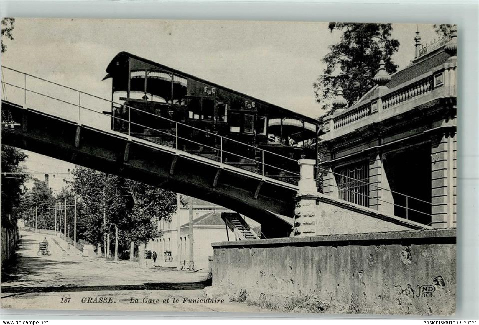 52214976 - Grasse