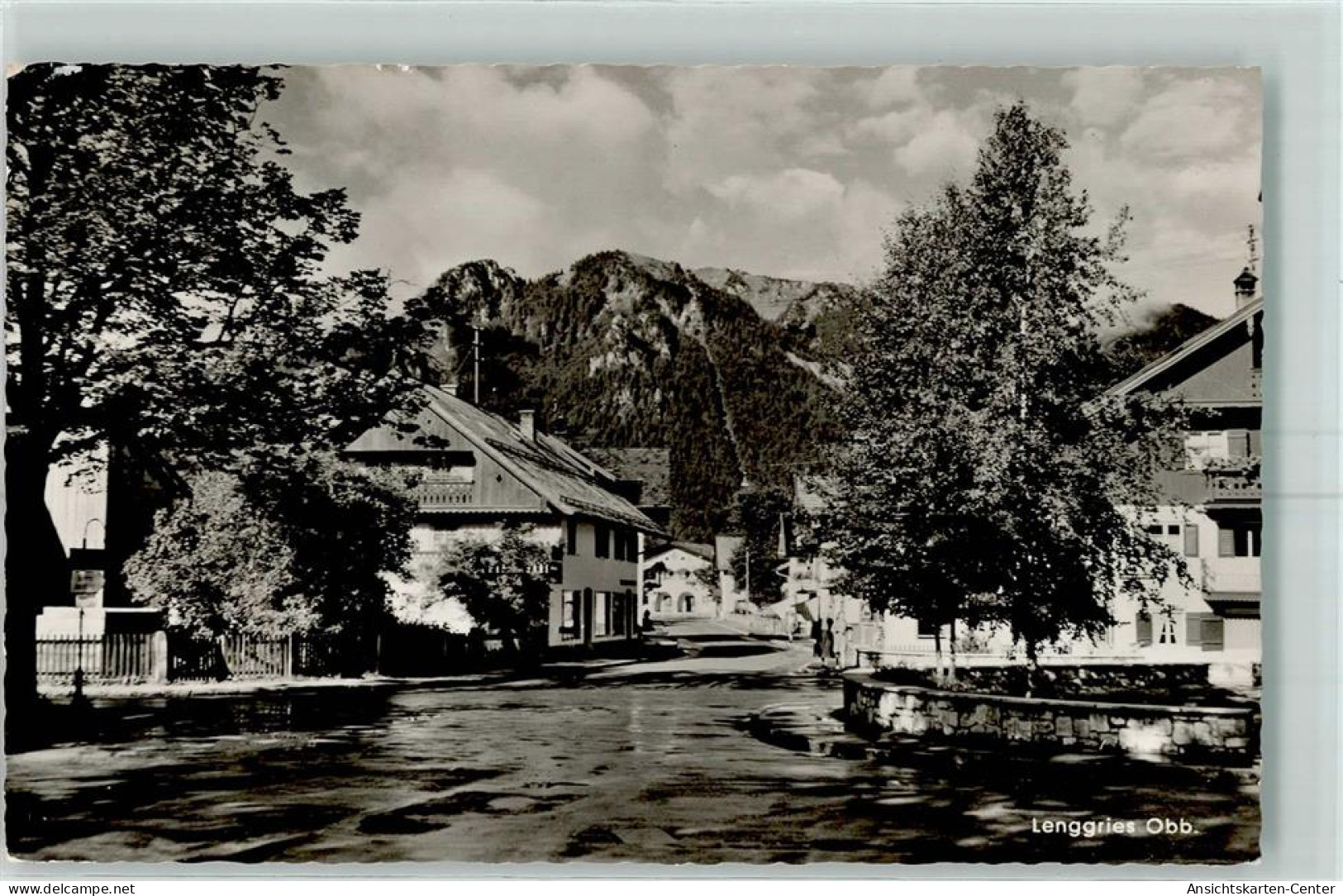 52267062 - Lenggries