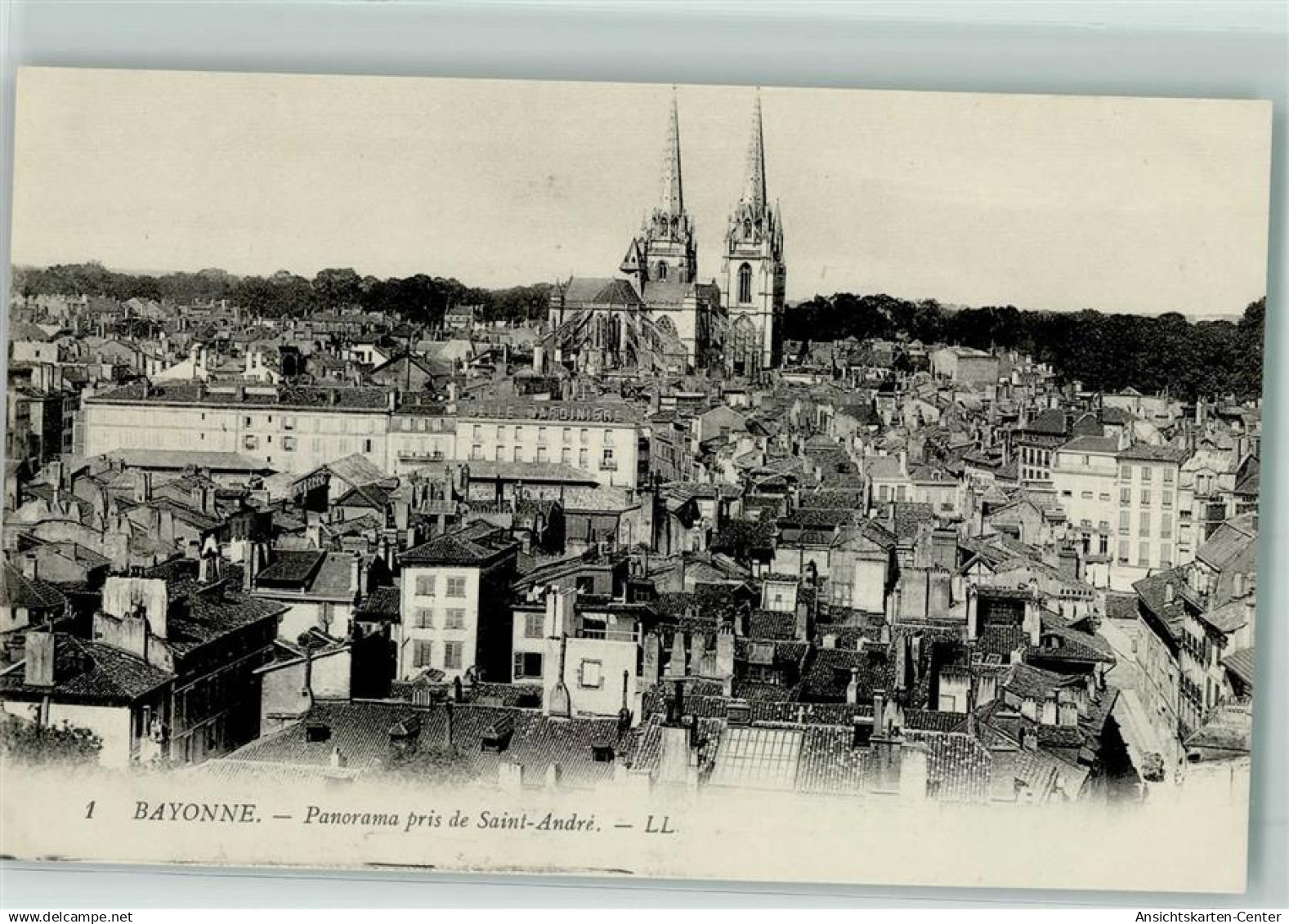 52306234 - Bayonne