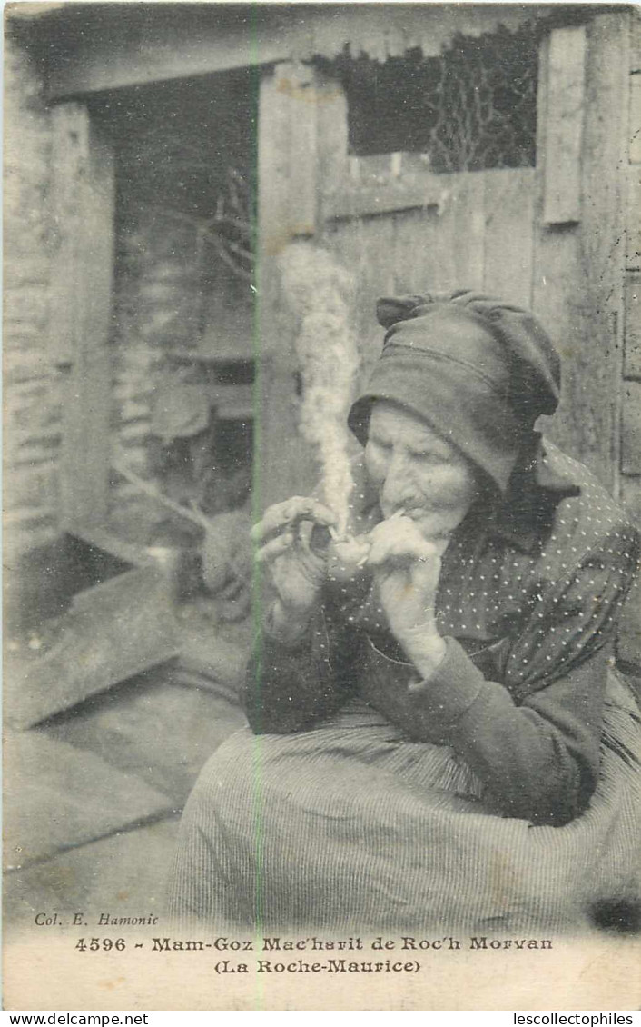 52365 - LA ROCHE MAURICE - MAM GOZ MAC'HARIT DE ROC'H MORVAN