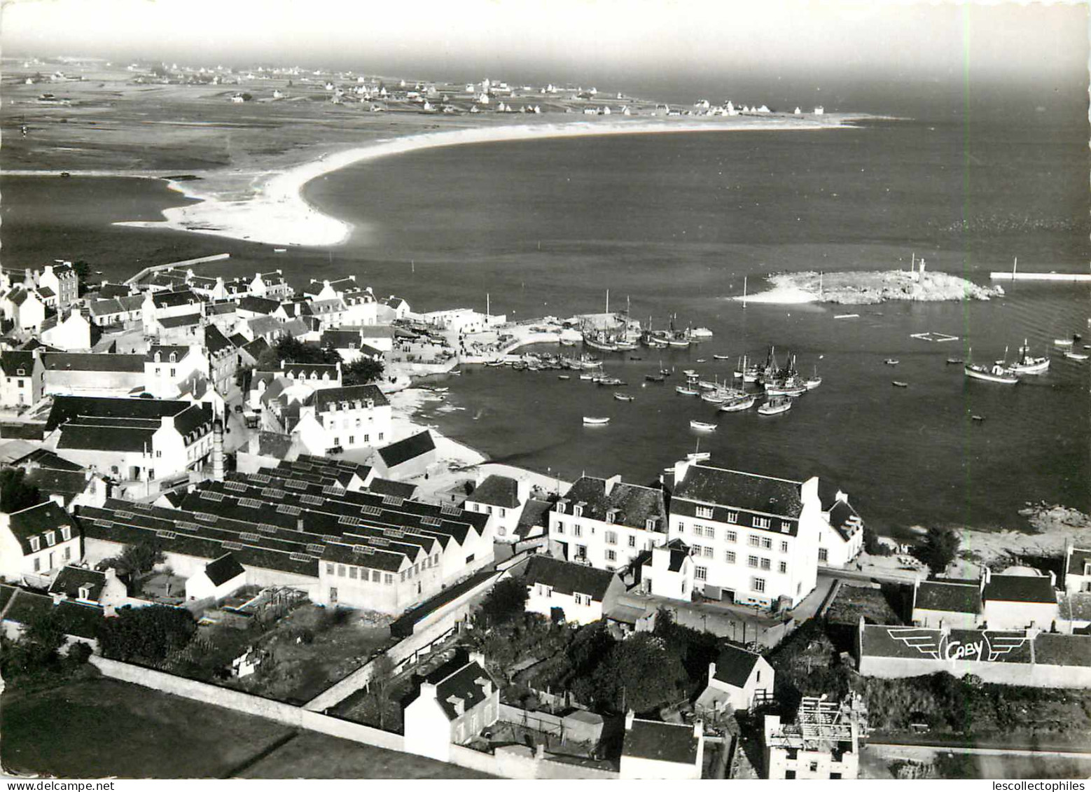 52610 - PLOBANNALEC LESCONIL - CPSM - LA FRANCE VUE DU CIEL / LE PORT ET LA PLAGE DES SABLES BLANCS