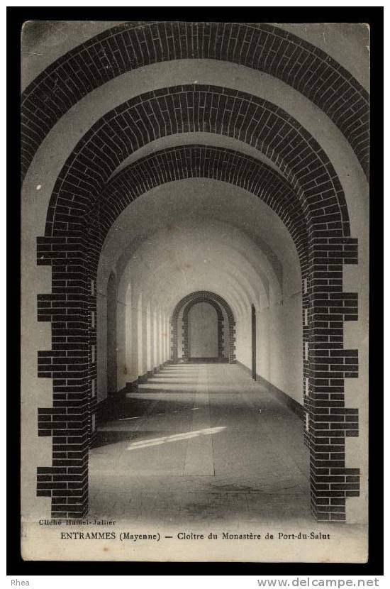 53 Entrammes monastere cloitre D53D K53130K C53094C RH076627