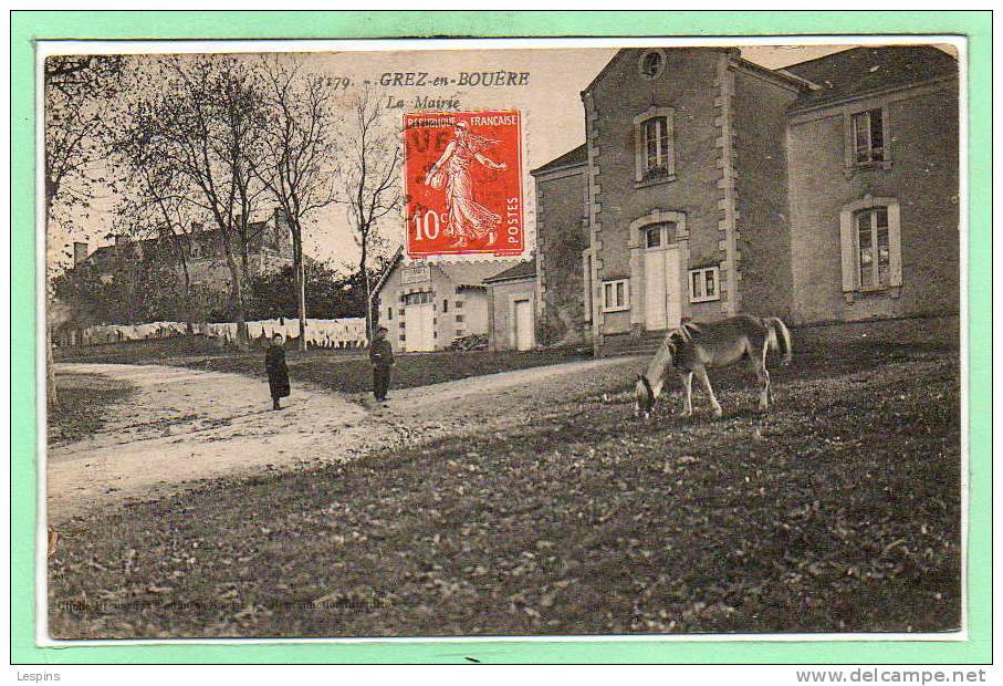 53 - GREZ en BOUERE -- La Mairie