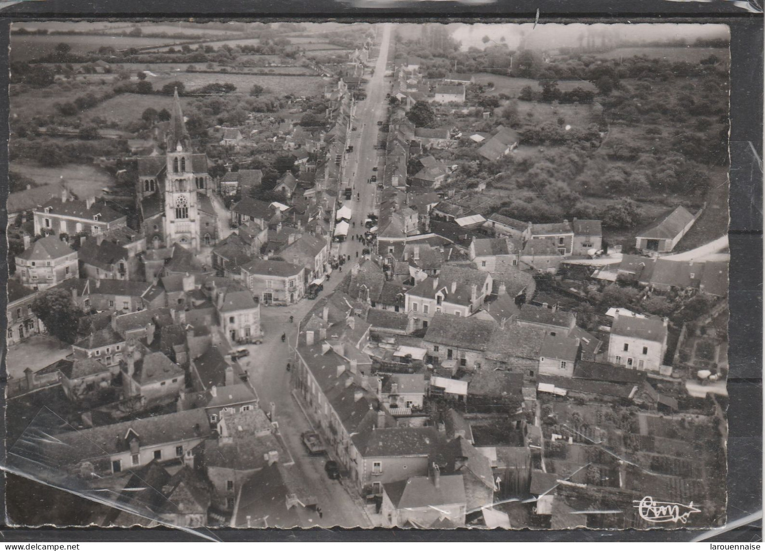 53 - GREZ EN BOUERE - Vue aérienne