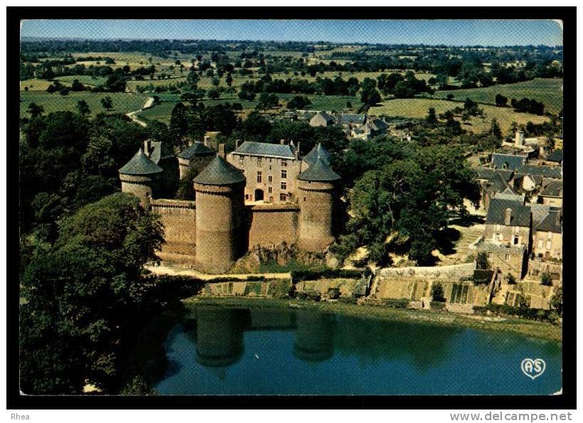 53 Lassay-les-Châteaux vue aerienne chateau D53D K53127K C53127C RH076905