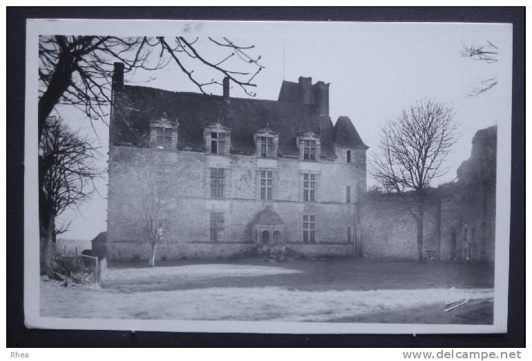 53 Sainte-Suzanne chateau    D53D  K53255K  C53255C RH037064