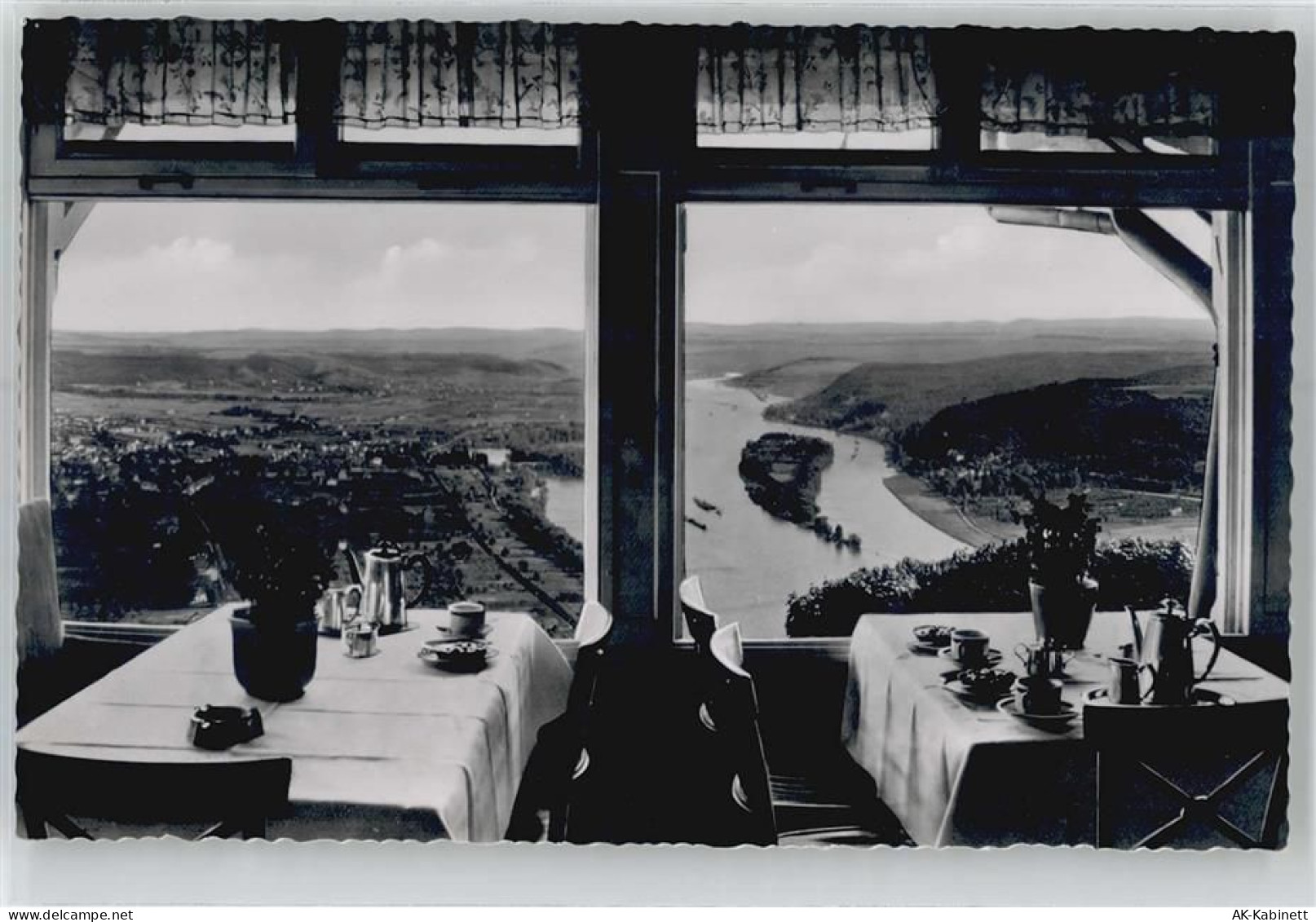 53639 W5330 Drachenfels - Hotel auf dem Drachenfels, Gesamtansicht - 51100488