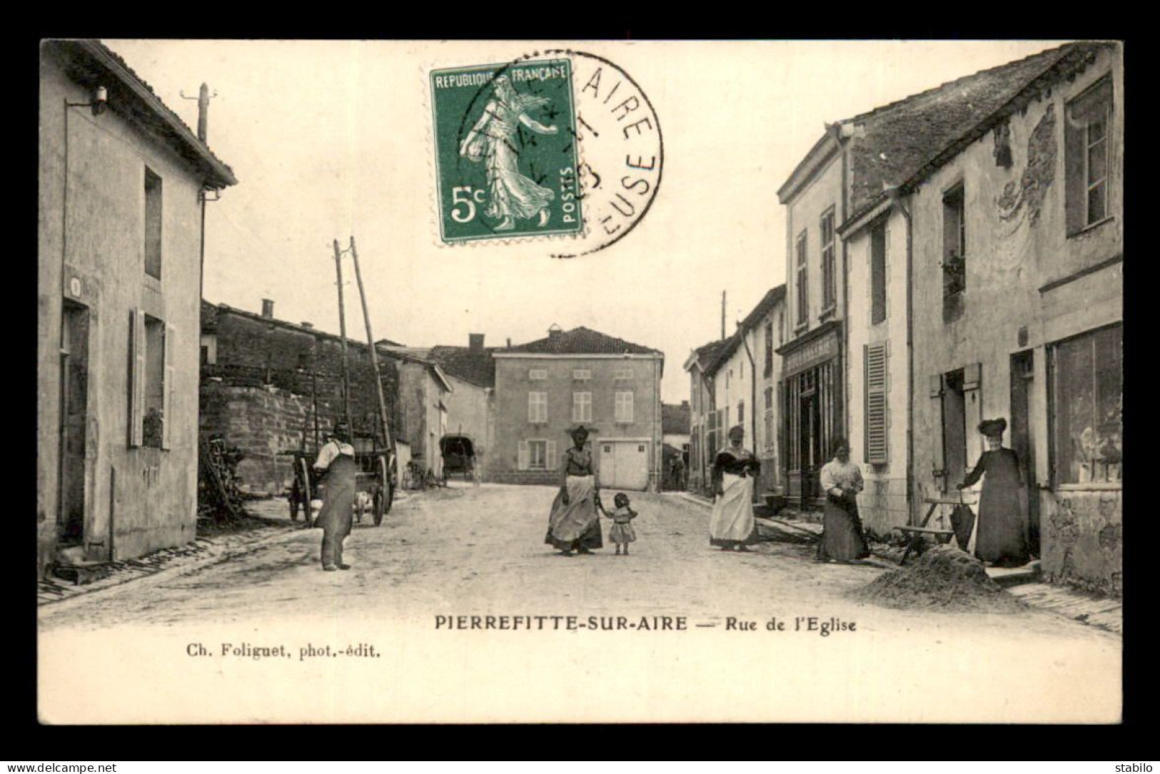 55 - PIERREFITTE-SUR-AIRE - RUE DE L'EGLISE