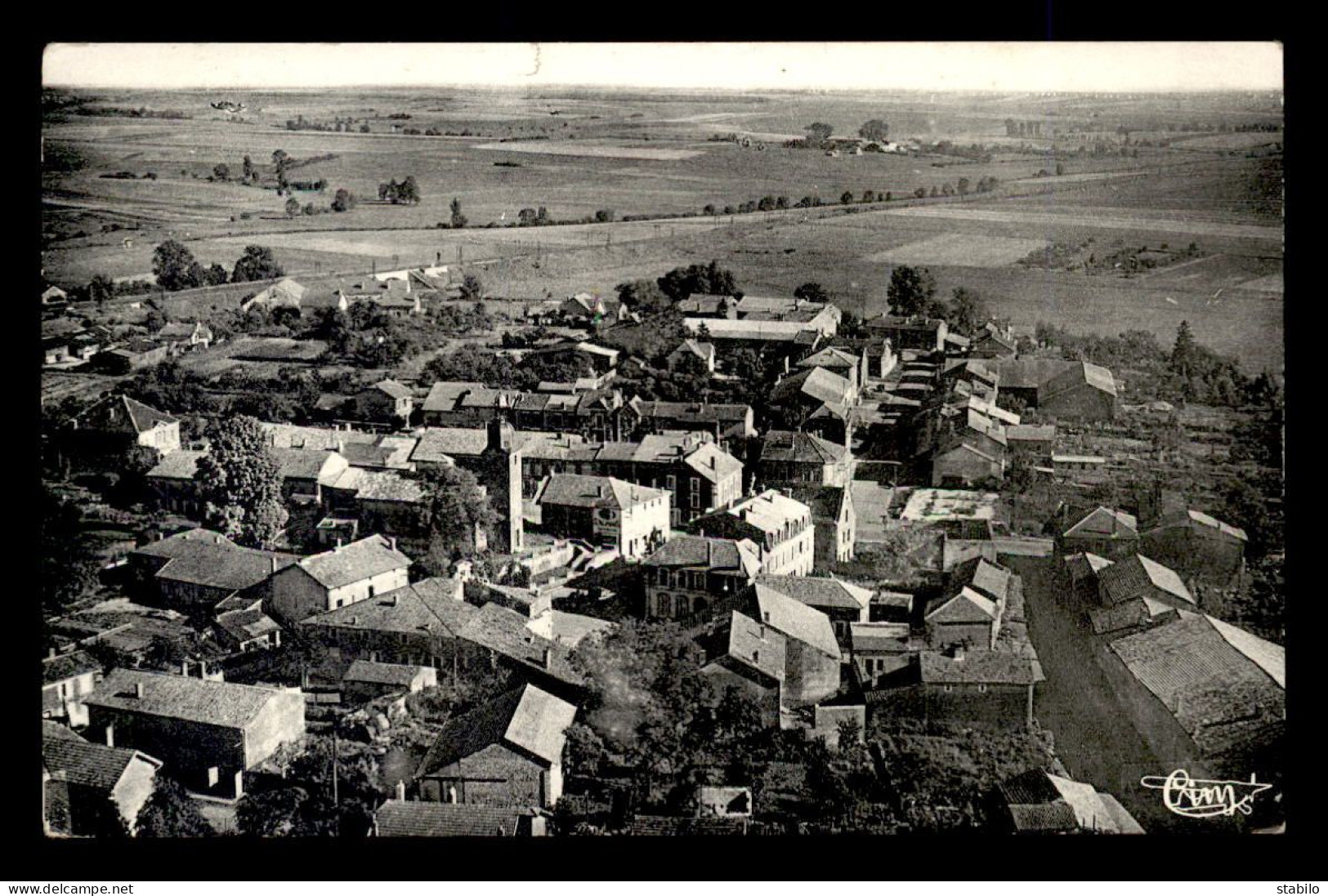 55 - SPINCOURT - VUE AERIENNE