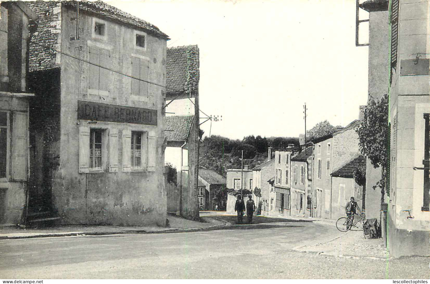 55928 - ANDELOT BLANCHEVILLE - CPSM - RUE DIVISION LECLERC