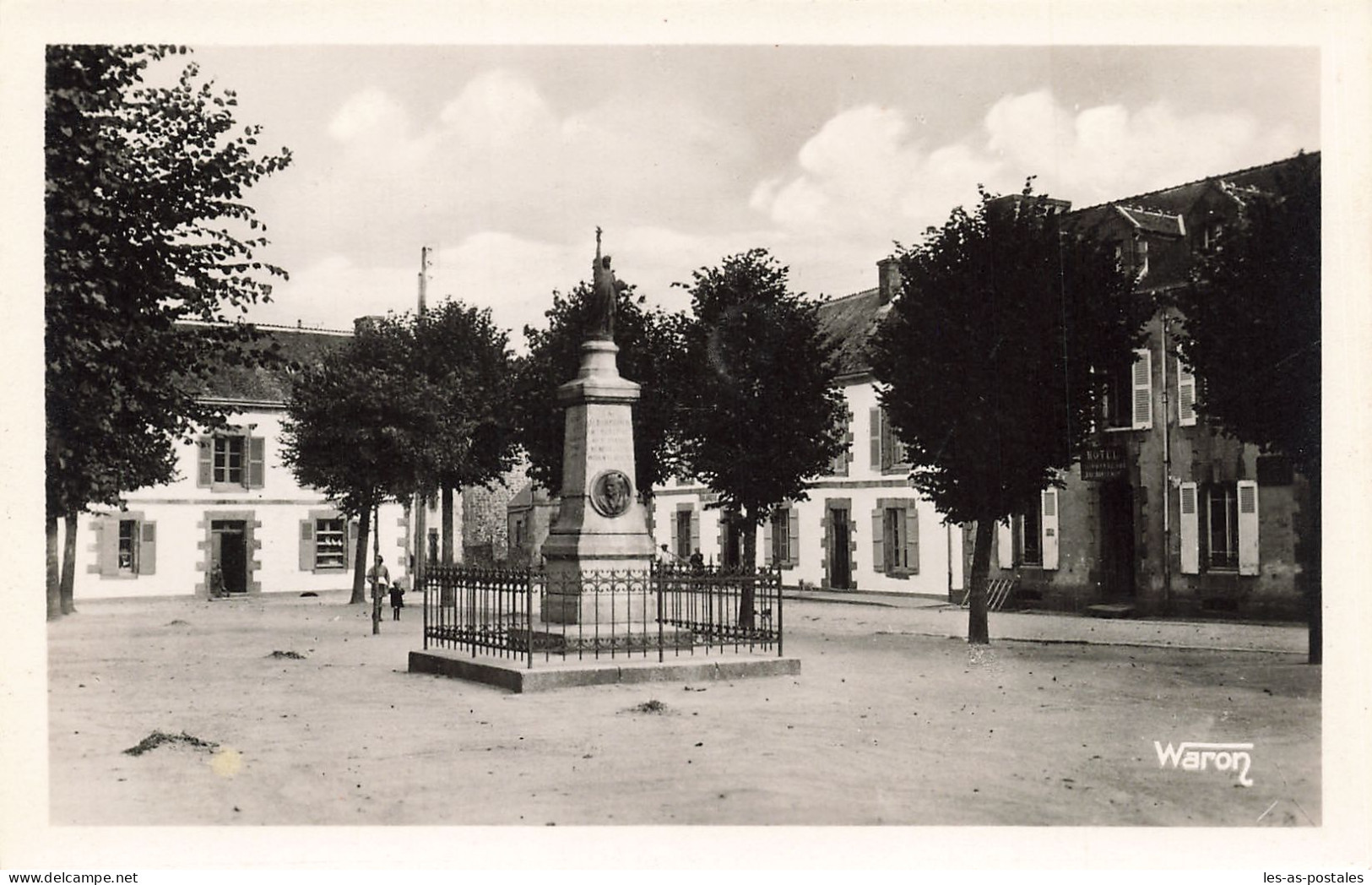 56 CLEGUEREC MONUMENT POBEGUIN