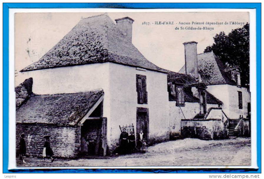 56 - ILE D'ARZ --  Ancien prieuré dépendant de.....