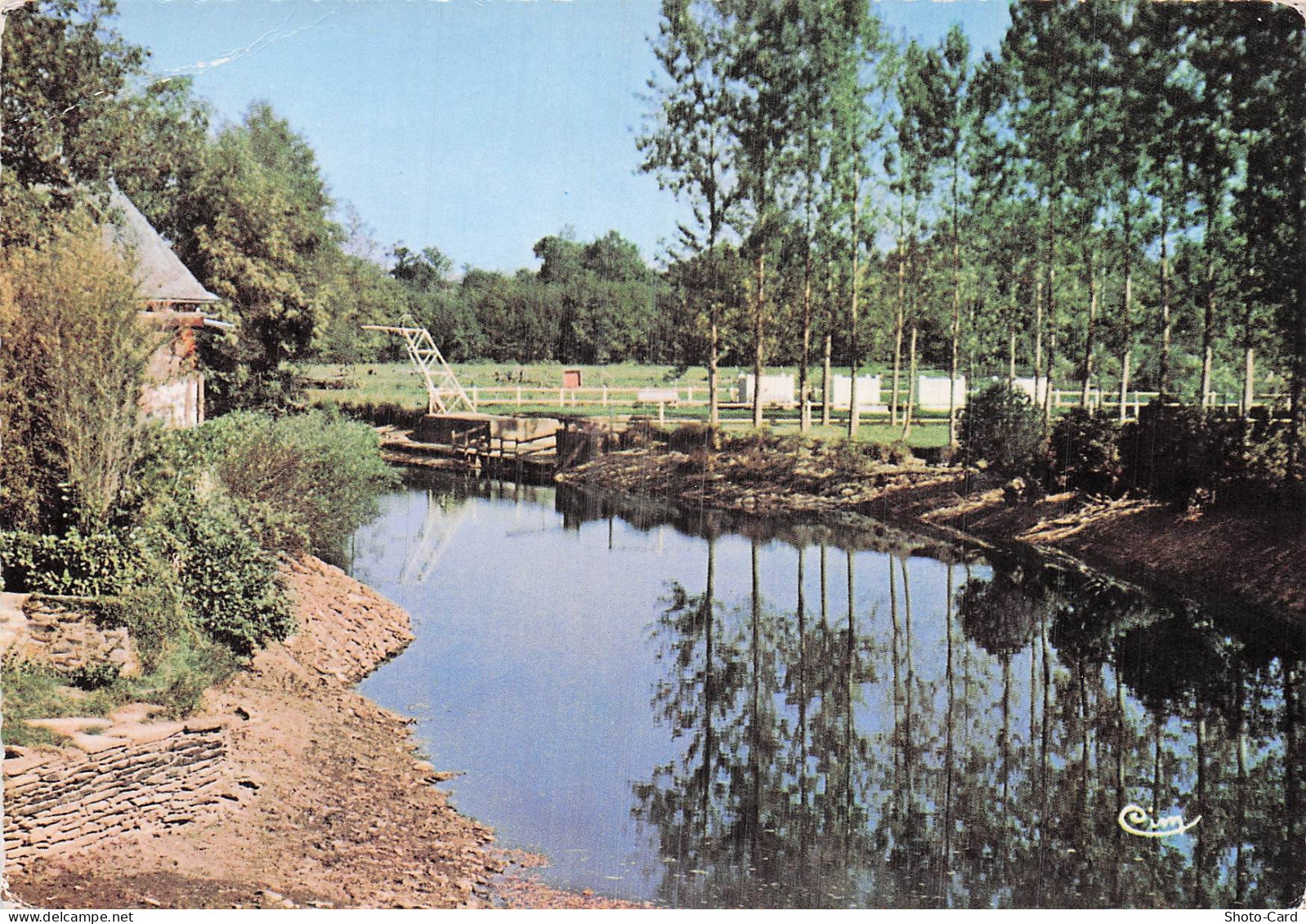 56 LA GACILLY LA PISCINE