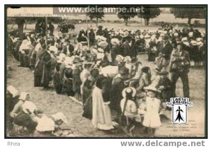 56 Locmariaquer - 3208 - LOCMARIAQUER - Noce Bretonne  Les invités à table... - cpa