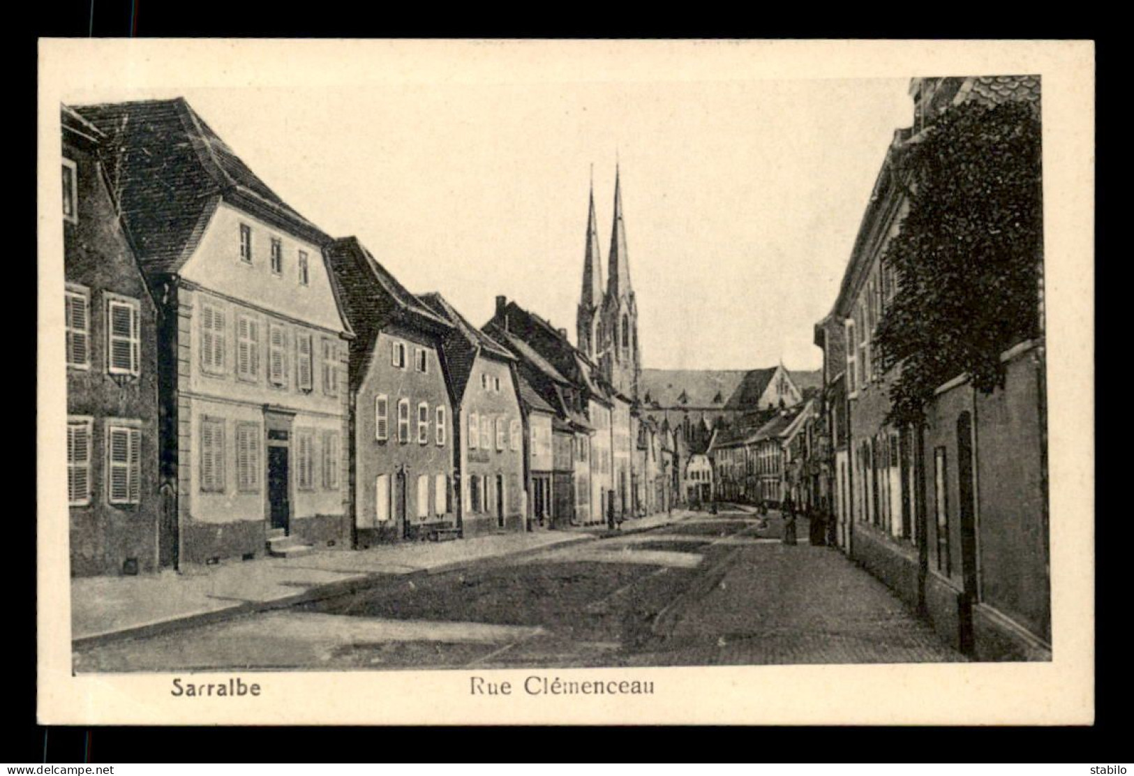 57 - SARRALBE - RUE CLEMENCEAU