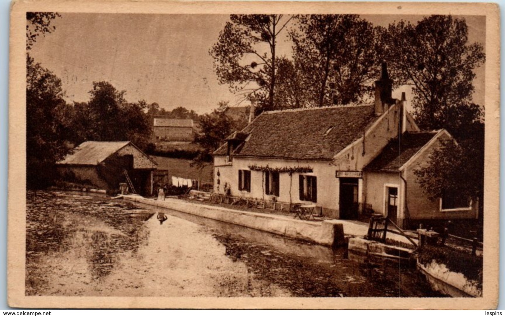 58 - BAZOCHES -- L'etang