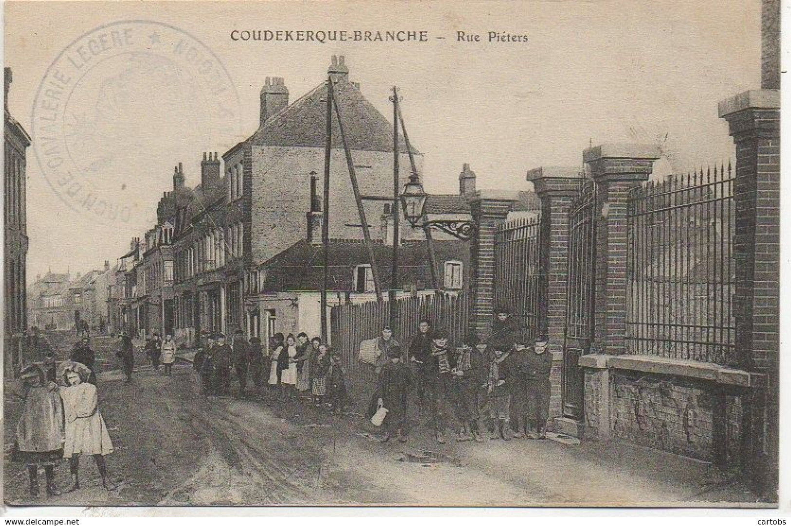 59 COUDEKERQUE-BRANCHE  - Rue Piéters (très animée)