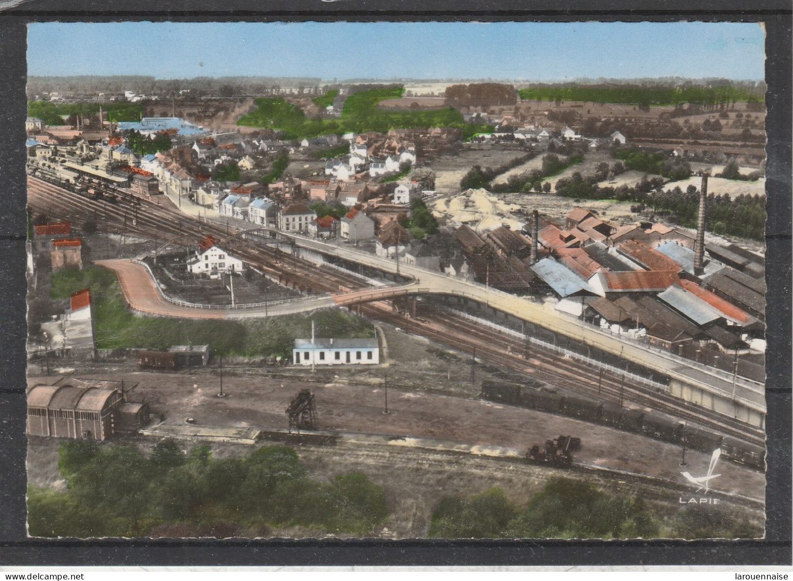 59 - FEIGNIES - En avion au dessus de ....Feignies - Le Pont de la Gare