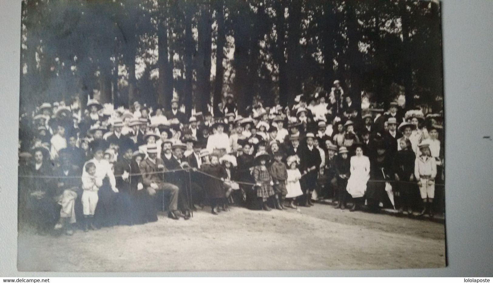 60 - CPA - BEAUVAIS - Carte photo prise lors d'une fête à Beauvais (voir n° 1457880235 photo prise lors de la même fête)