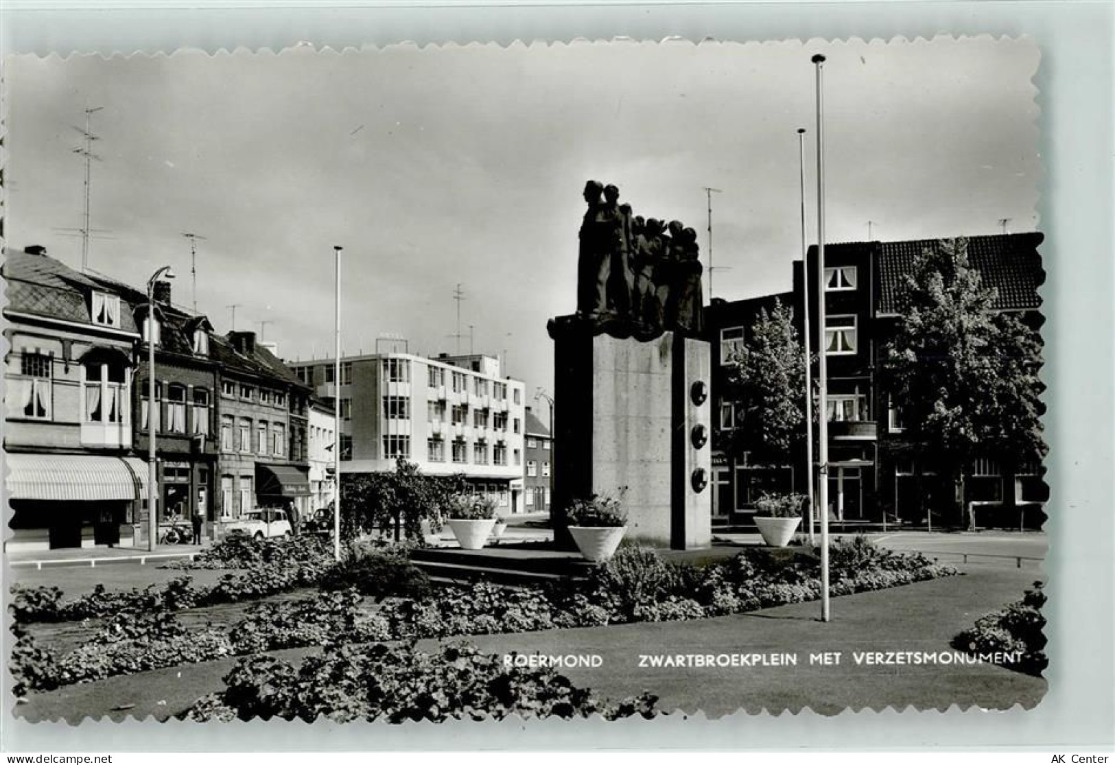 6041 Roermond - Zwartbroekplein met Verzetsmonument - 11036218
