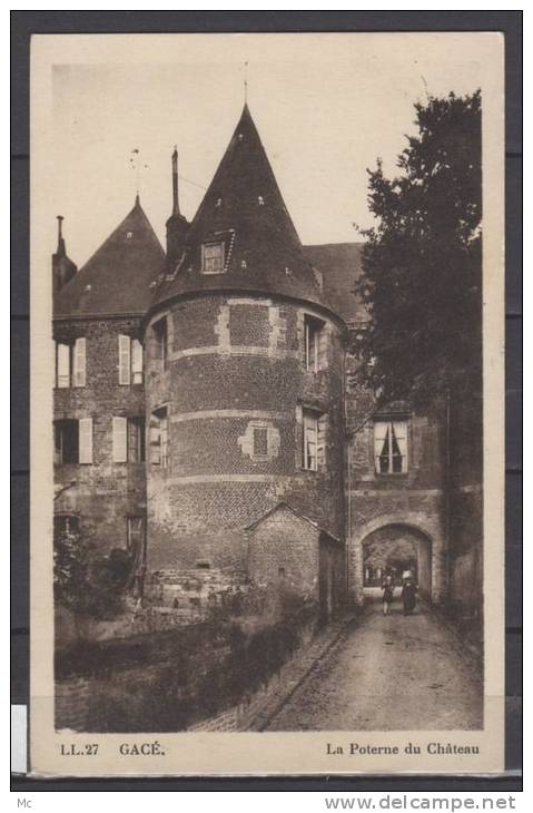 61 - Gacé - La Poterne du Château