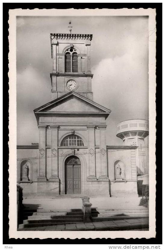 61 Le Mêle-sur-Sarthe eglise chateau d'eau D61D C61258C RH099351