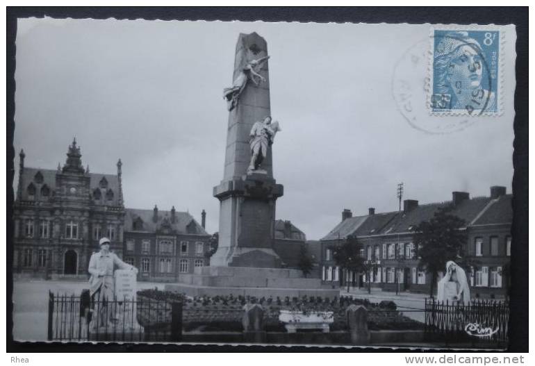 62 Arques monument aux morts    D62D  K62040K  C62040C RH051304