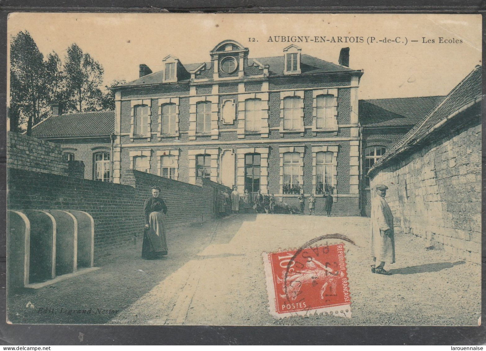 62 - AUBIGNY EN ARTOIS - Les Ecoles