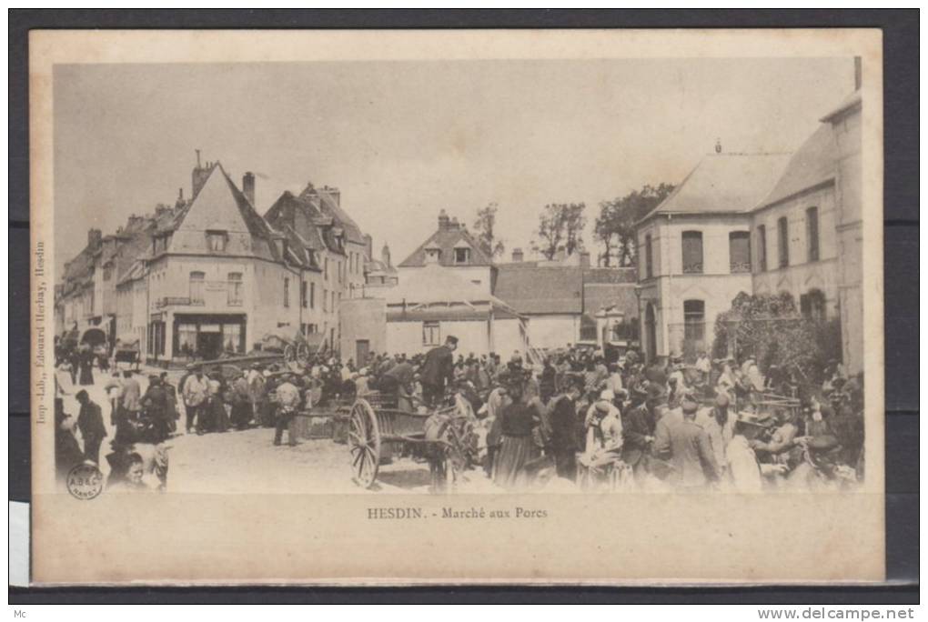 62 - Hesdin - marché aux Porcs