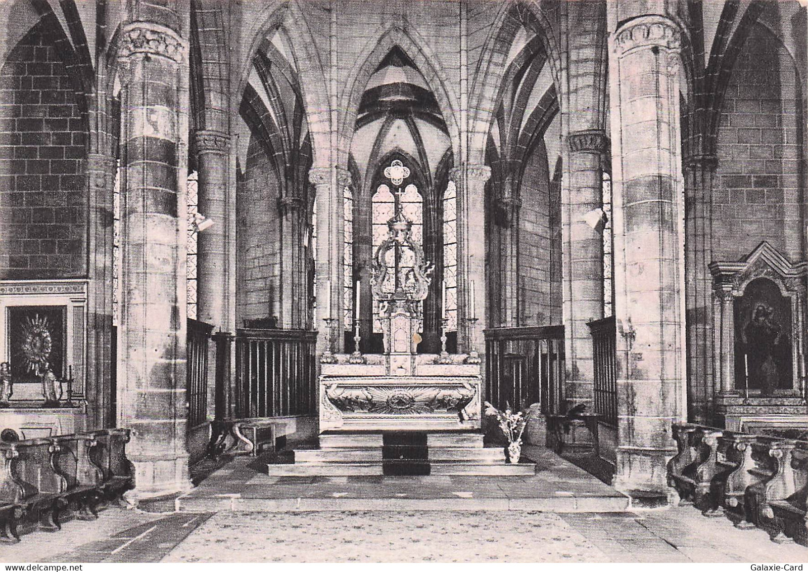 63 ENNEZAT EGLISE D ENNEZAT CHOEUR GOTHIQUE