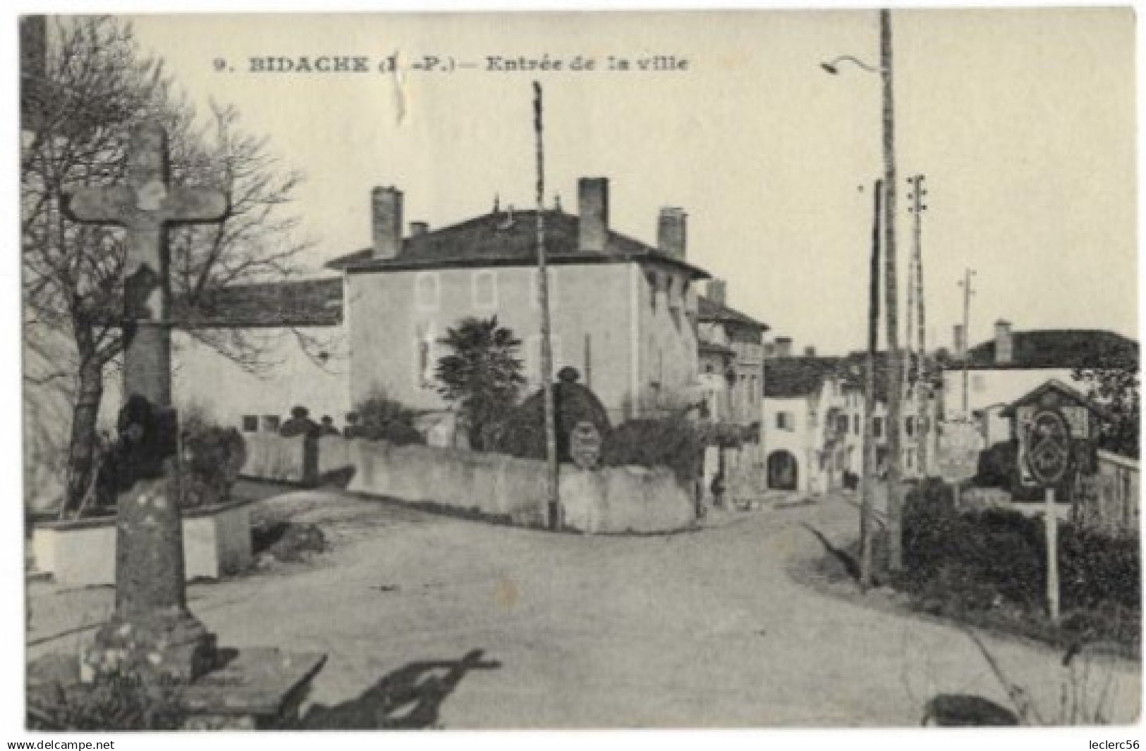 64 BIDACHE ENTREE DE LA VILLE CPA 2 SCANS