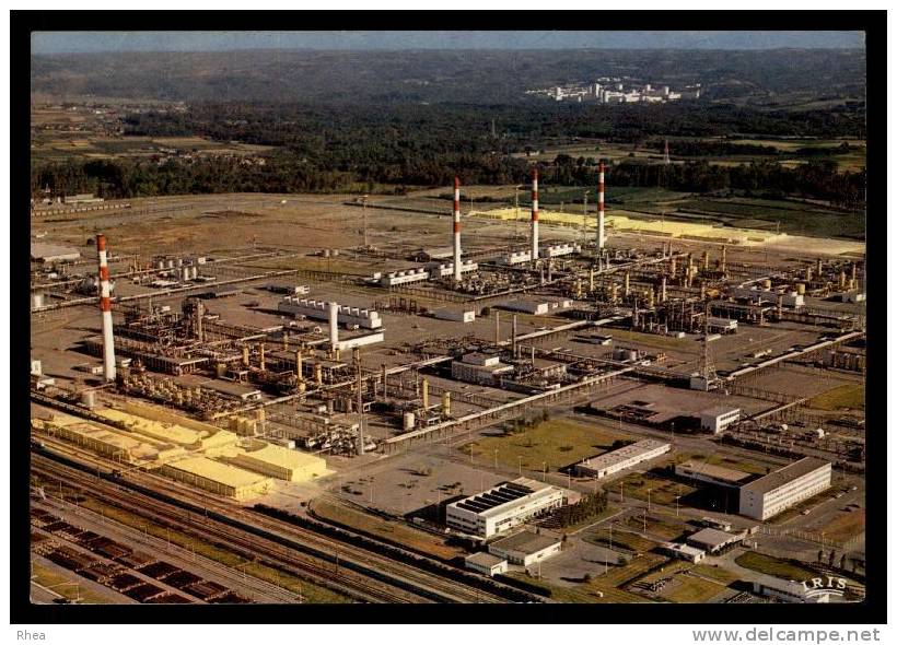 64 Lacq vue aerienne usine petrole D64D K64057K C64300C RH062457