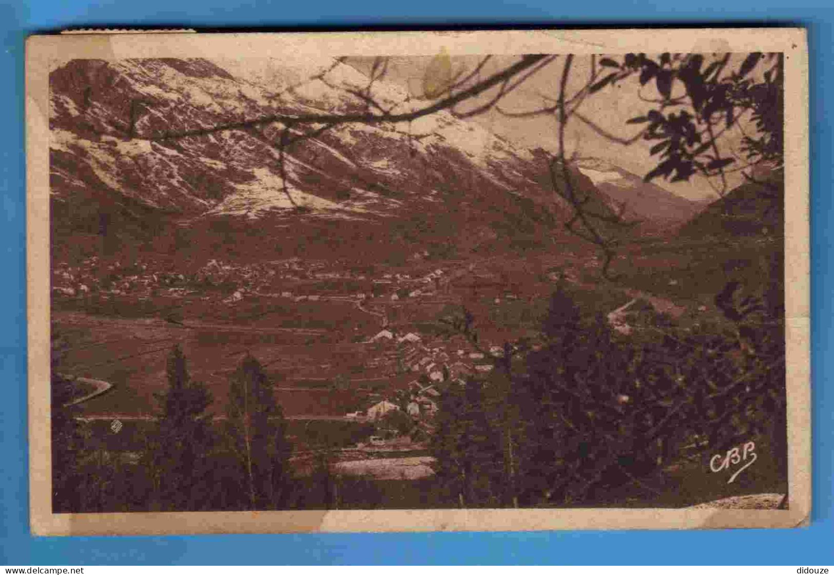 64 - Laruns - Vue Générale prise de la montée d'Eaux Bonnes - Ecrite en 1948