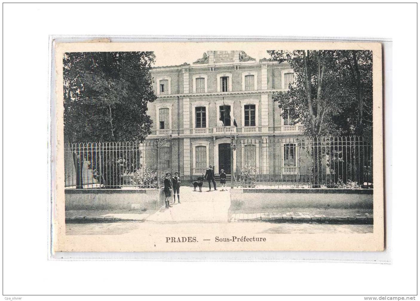 66 PRADES Sous Préfecture, animée, ed ?, 1928