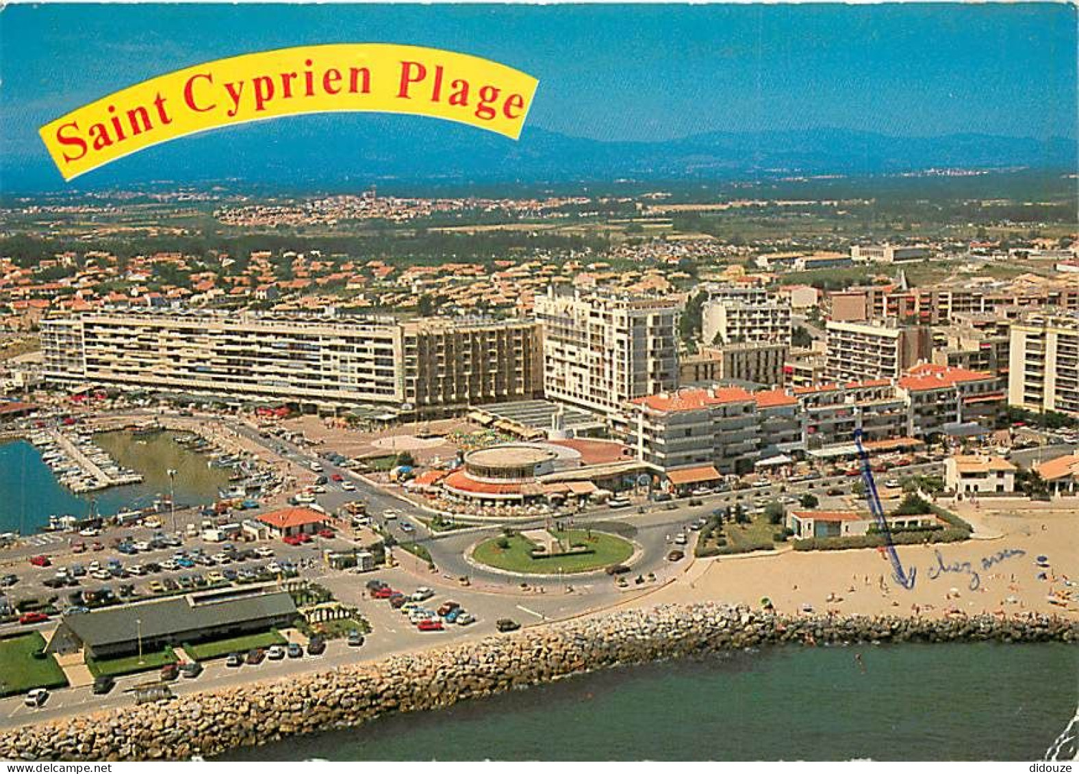 66 - Saint Cyprien - Vue Générale aérienne - immeubles - CPM - Voir Scans Recto-Verso