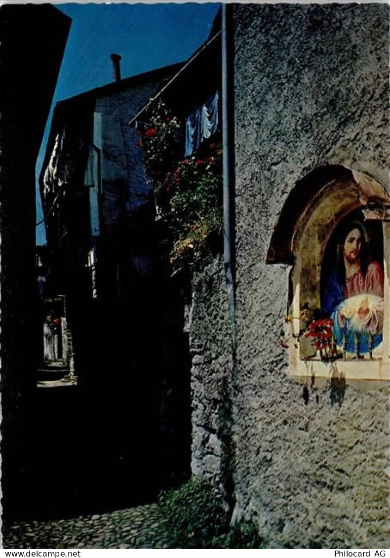 6645 Brione sopra Minusio - Jesus Freske Erker im Tessiner Haus - 40145260