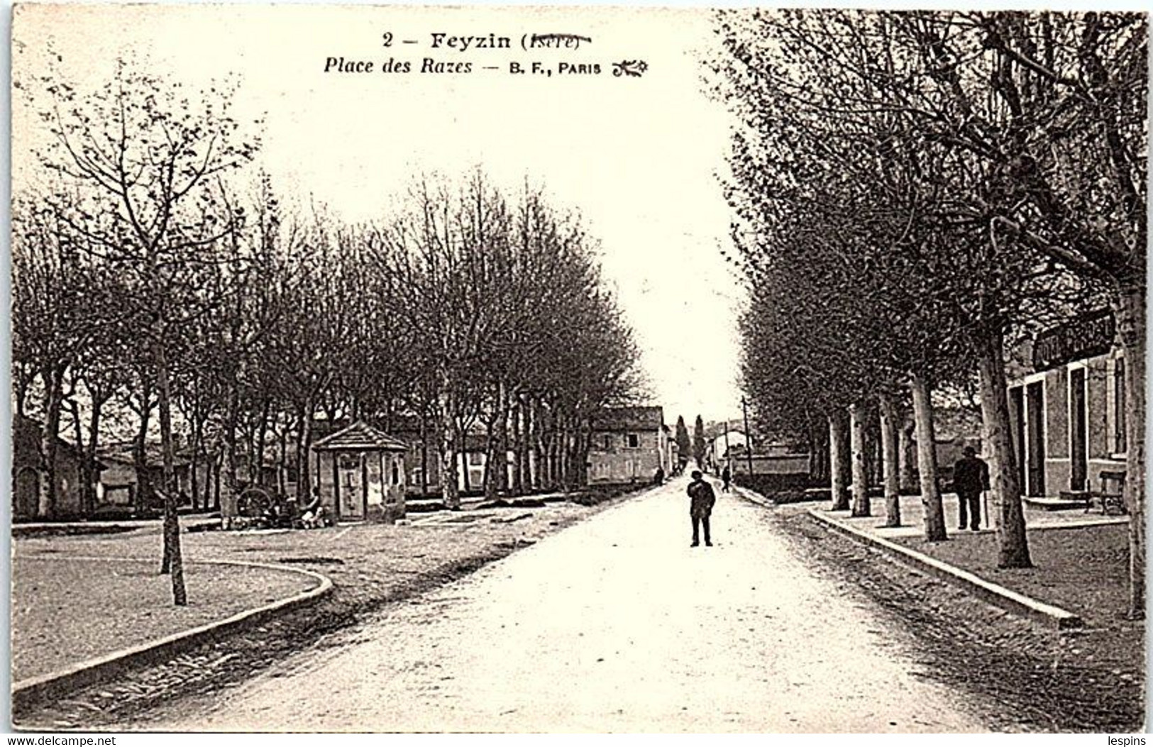 69 - FEYZIN -- Place des Razes