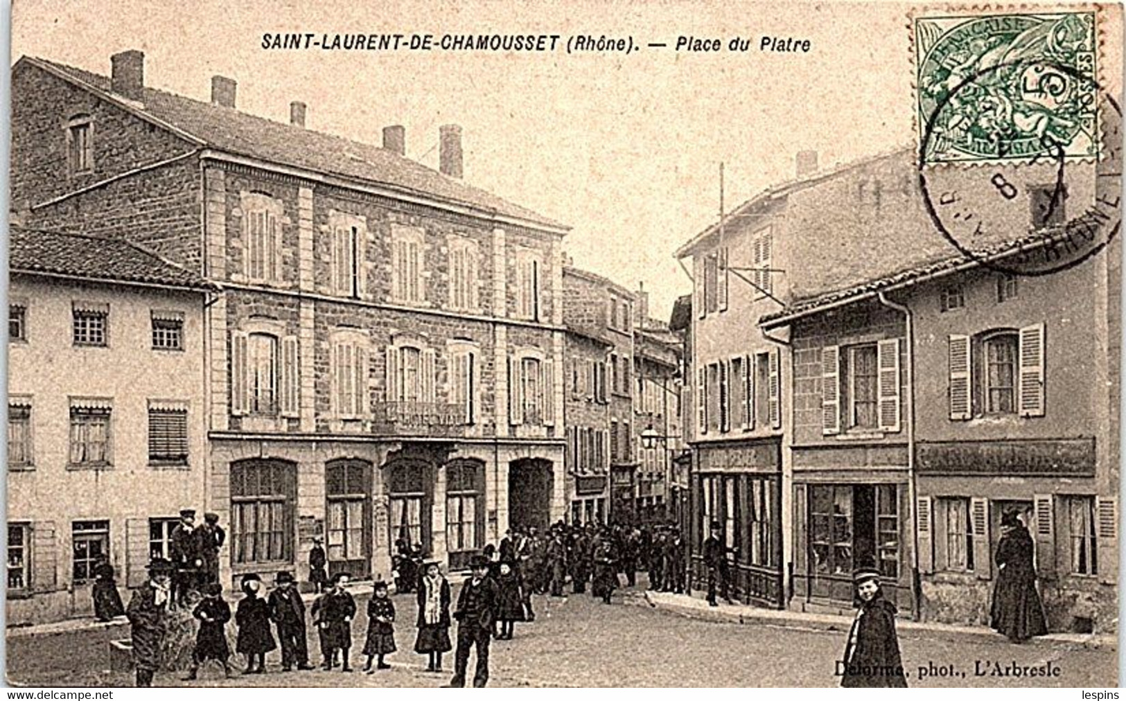69 - SAINT LAURENT de CHAMOUSSET -- Place du Platre