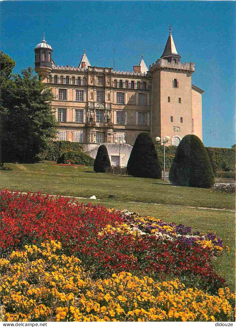 69 - Saint Priest - Le Château - Fleurs - CPM - Voir Scans Recto-Verso