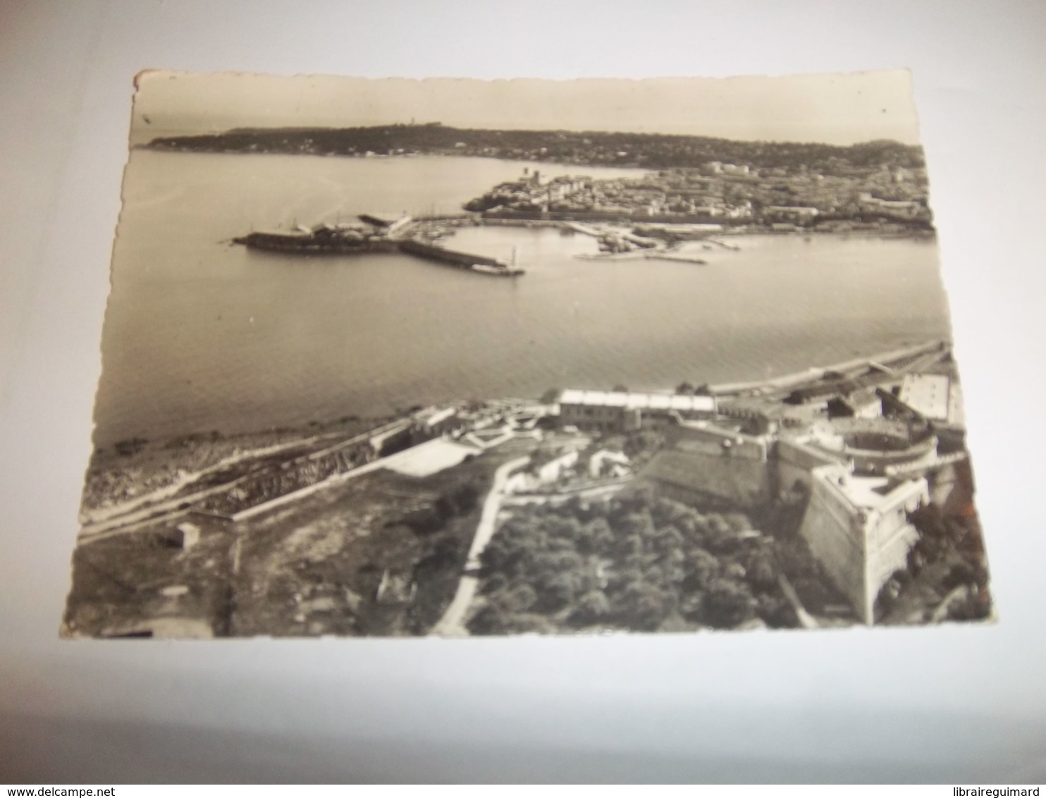 6cyc - CPSM N°507 - ANTIBES - le port et la vieille ville -  [06] Alpes Maritimes -