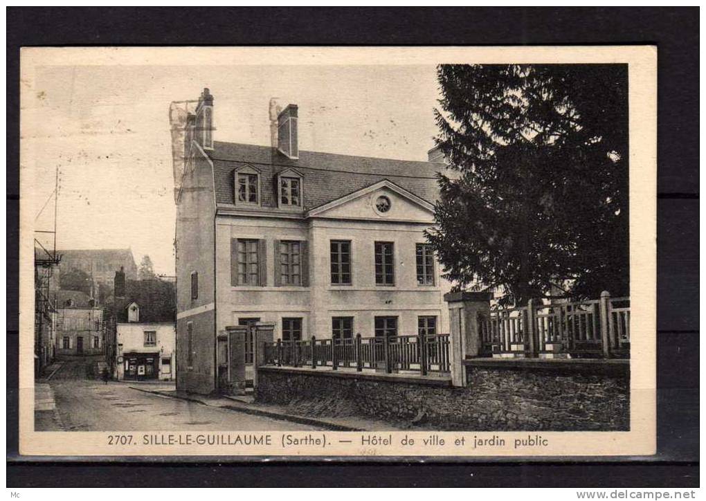 72 - Sille-le-Guillaume (sarthe) - Hotel de Ville et Jardin Public