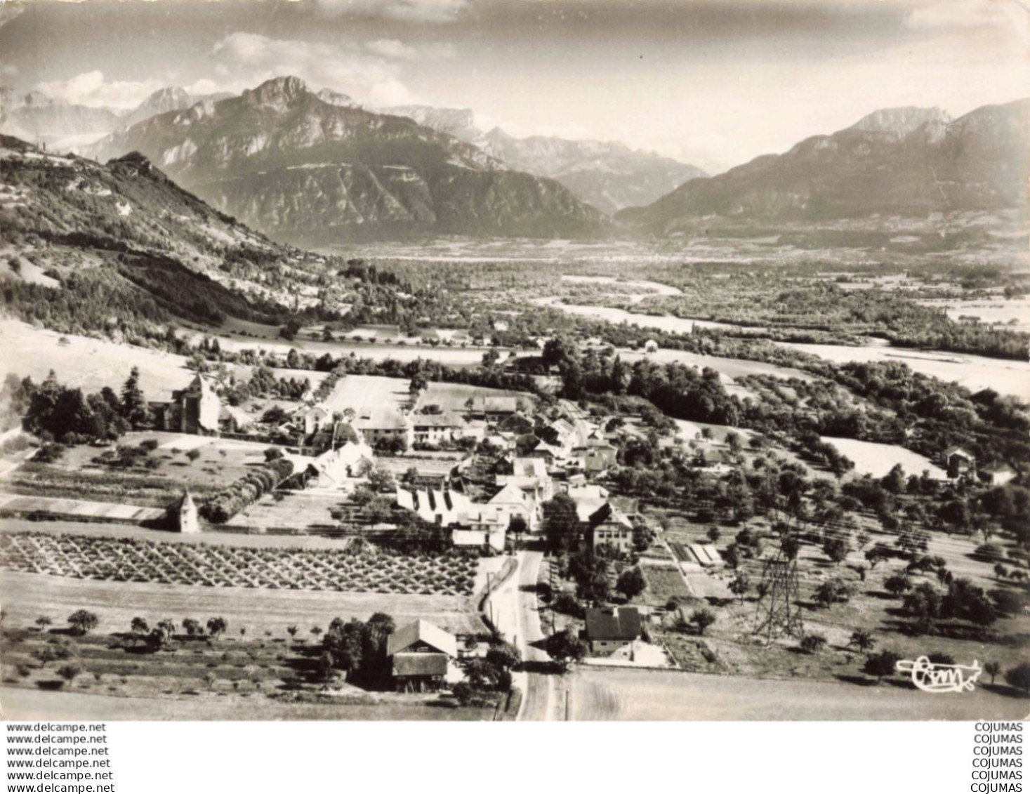 74 - CONTAMINE-sur-ARVE _C00278_ Vue aérienne - Ecole d'agriculture - Eglise du XIV - CPSM - 15x10 cm