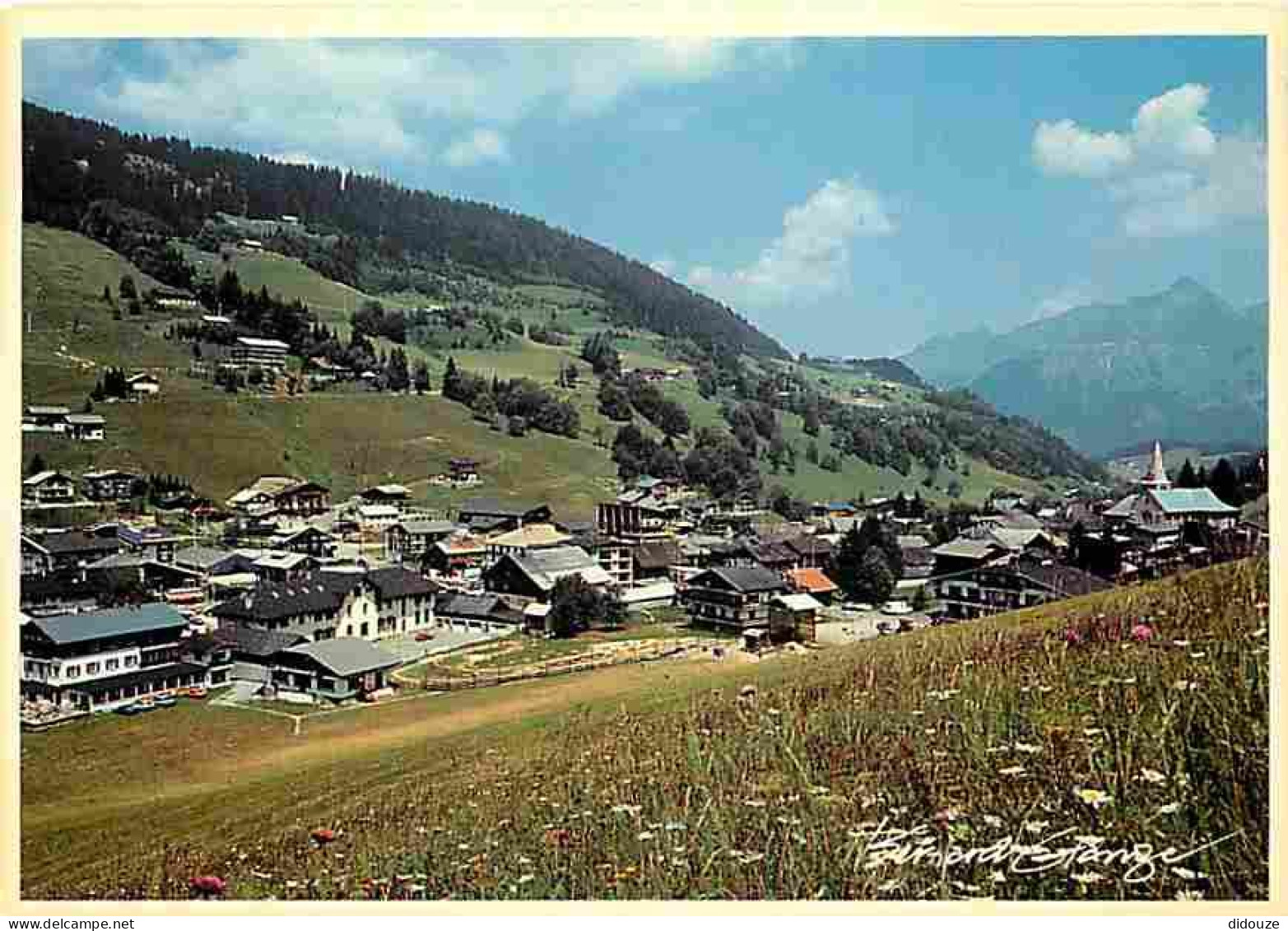 74 - Les Gets - Vue Générale - CPM - Voir Scans Recto-Verso