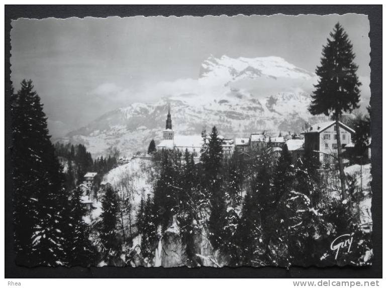 74 Saint-Gervais-les-Bains station hiver sous la neige D74D K74236K C74236C RH036420