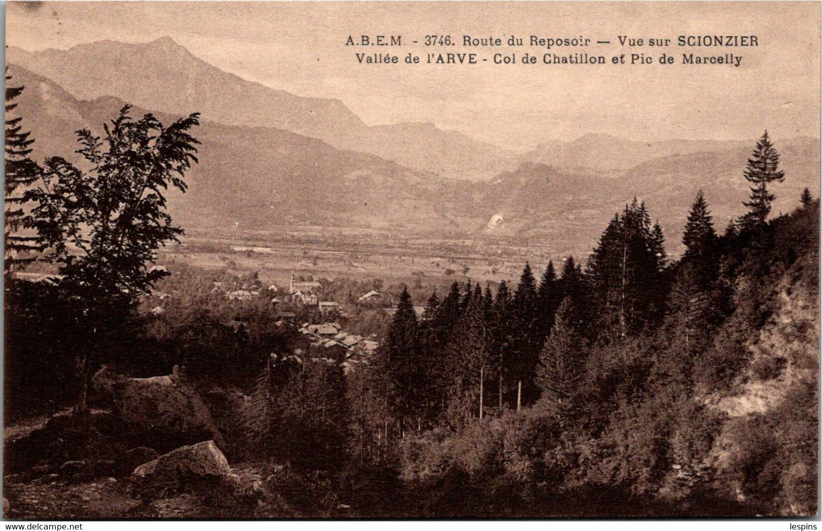 74 - Vue sur SCIONZIER - Route du reposoir - Vallée de L'Arve