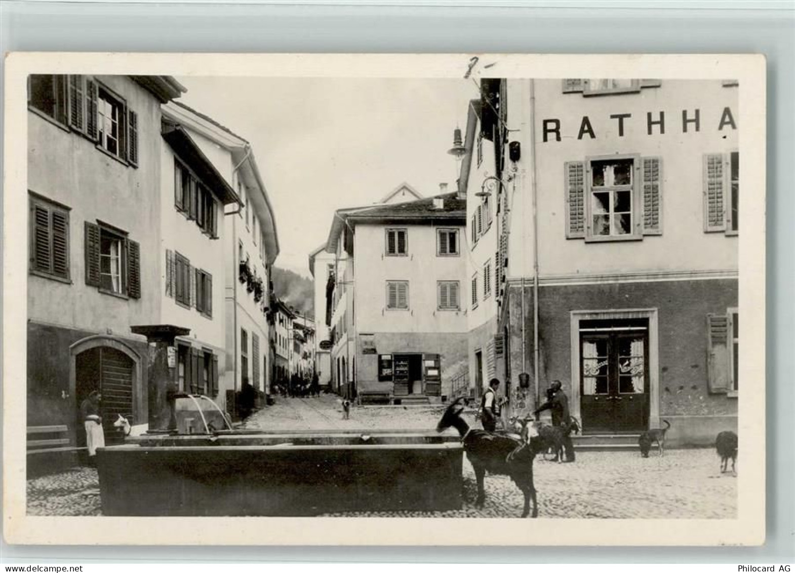 7430 Thusis - Alt-Thusis Rathaus Brunnen Ziegen Hunde - 13116793