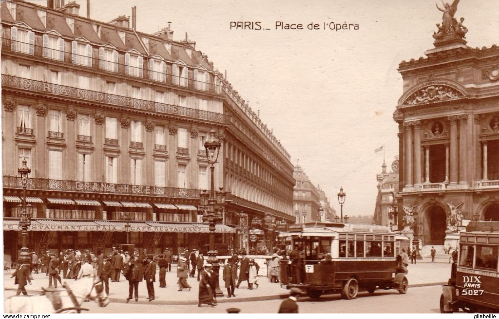 75 - PARIS 09 - place de l Opera - autobus