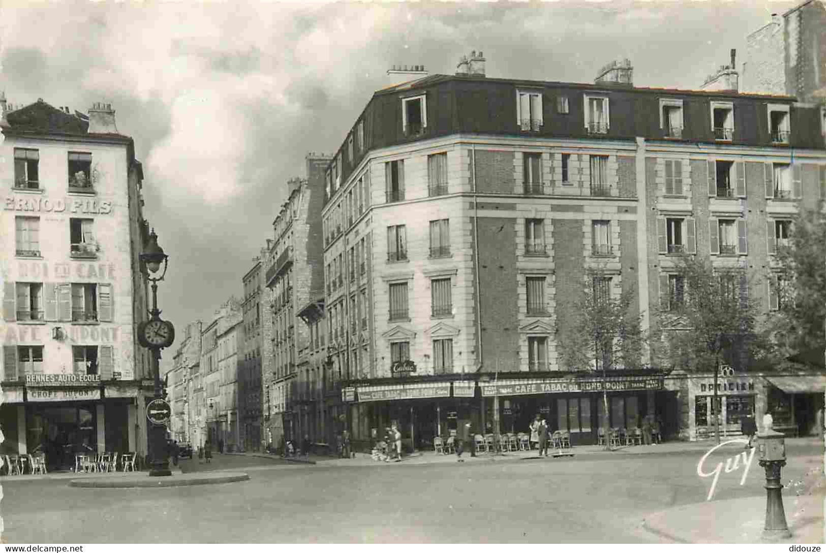 75 - Paris 13 - Rue Tolbiac - Rue de la Glacière - Animée - immeubles - architecture - Carte Dentelée - CPSM format CPA