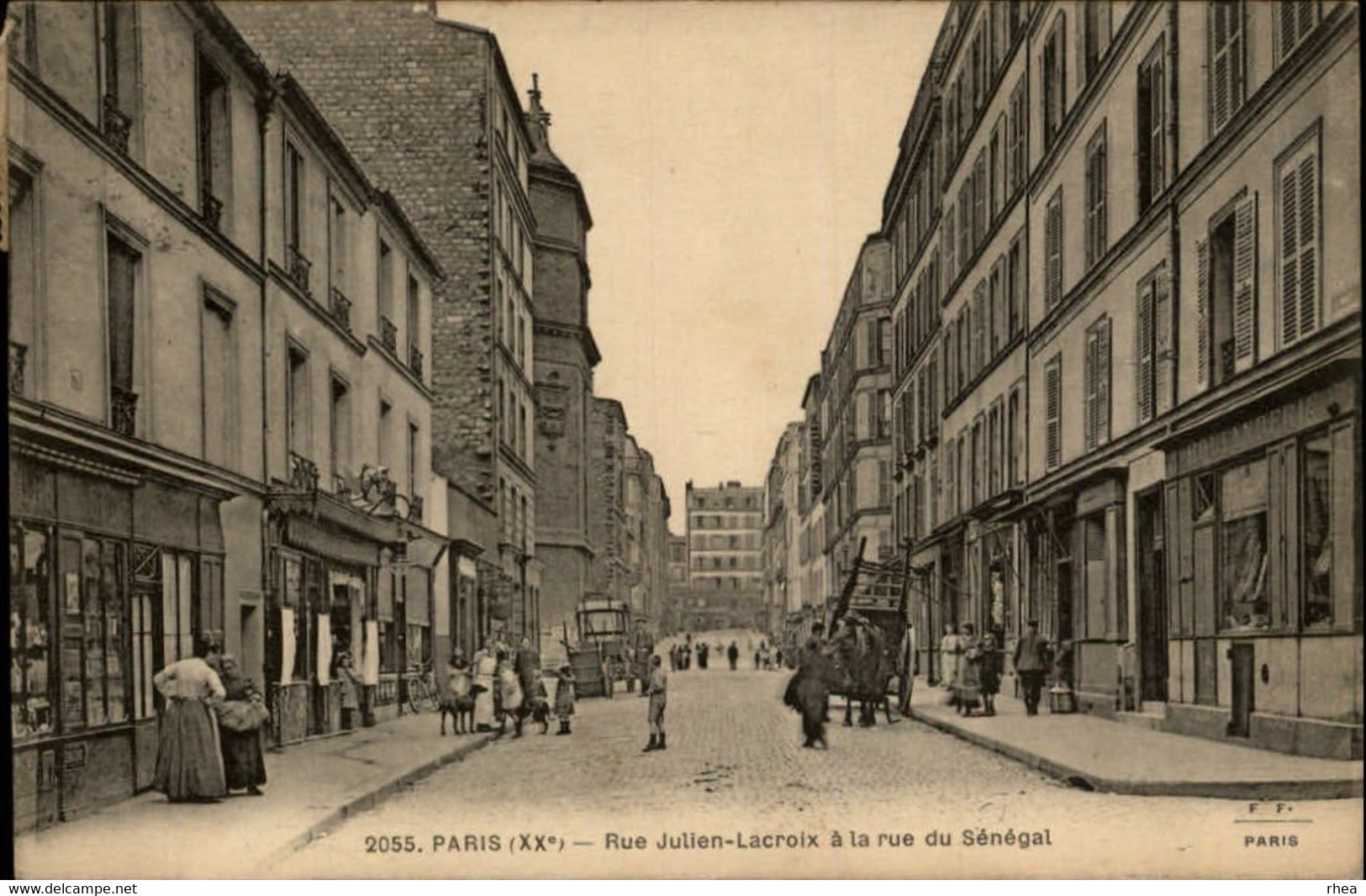 75 - PARIS - arrondissement 20 - Rue Julien Lacroix à la rue du Sénégal - boulangerie